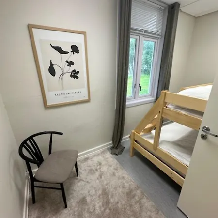 åsen Apartment, * Stamsund
